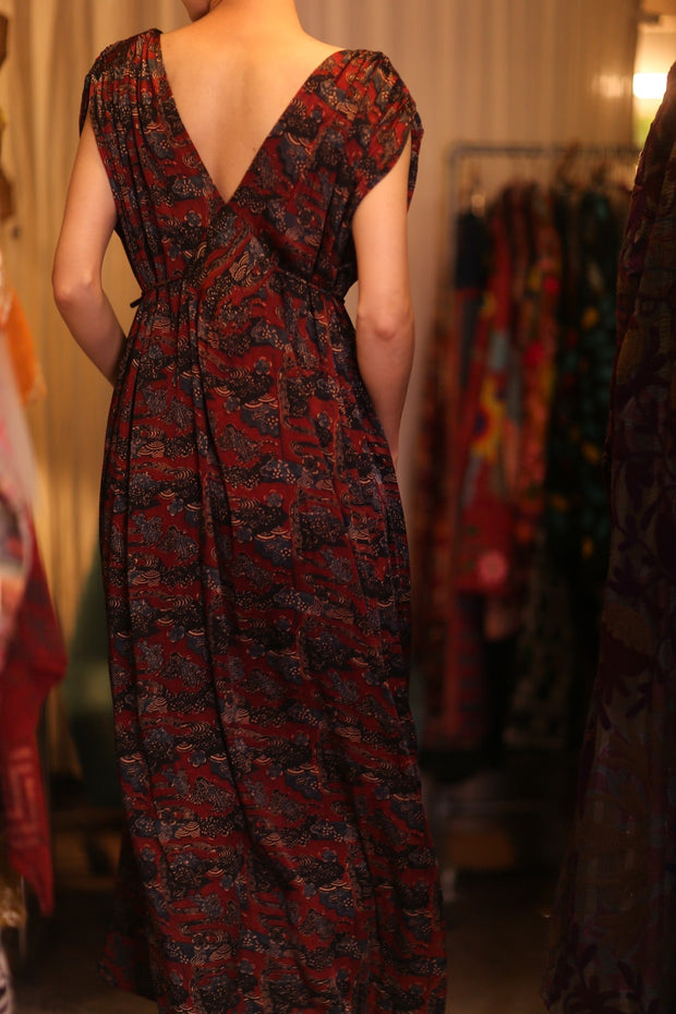 SILK DRESS VICTORIA GRACE - sustainably made MOMO NEW YORK sustainable clothing, bestseller slow fashion