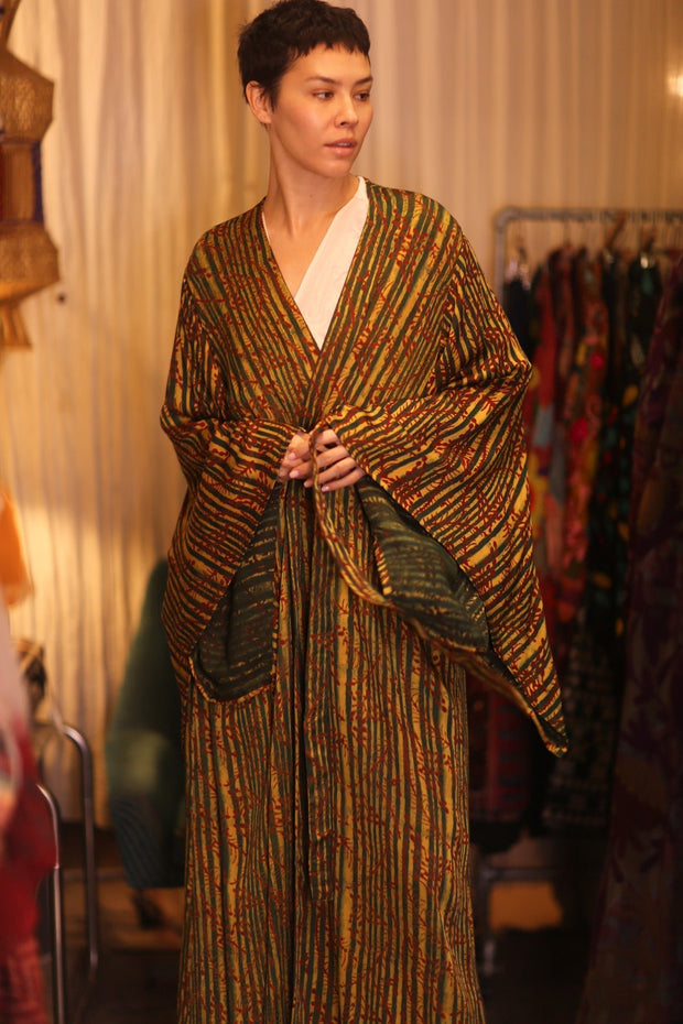SILK WING KIMONO PINA ANANDA - sustainably made MOMO NEW YORK sustainable clothing, kimono slow fashion