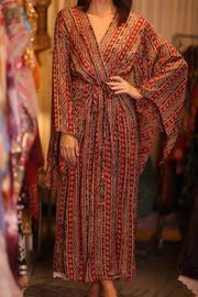 SILK WING KIMONO PINA DORIS - sustainably made MOMO NEW YORK sustainable clothing, kimono slow fashion