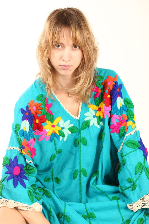 EMBROIDERED KAFTAN NATALIE - sustainably made MOMO NEW YORK sustainable clothing, resort2023 slow fashion