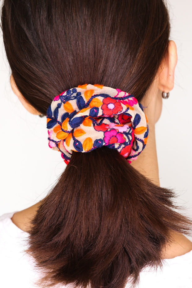 EMBROIDERED SCRUNCHIE FIONA - sustainably made MOMO NEW YORK sustainable clothing, slow fashion