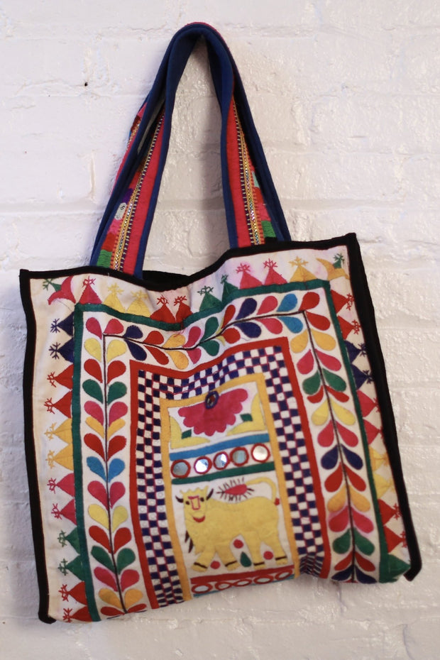 EMBROIDERED SHOPPER TOTE KULA - sustainably made MOMO NEW YORK sustainable clothing, offer slow fashion