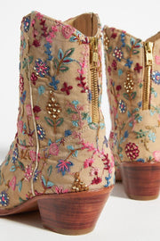 EMBROIDERED WESTERN BOOTS SUSAN X ANTHROPOLOGIE - sustainably made MOMO NEW YORK sustainable clothing, boots slow fashion