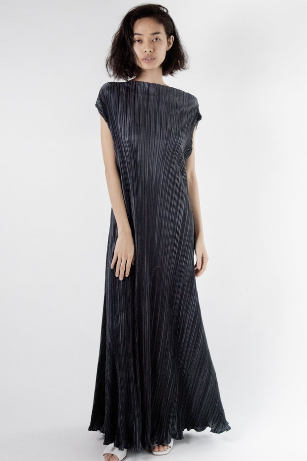 EVENING PLEAT DRESS ONUSA - sustainably made MOMO NEW YORK sustainable clothing, kaftan slow fashion