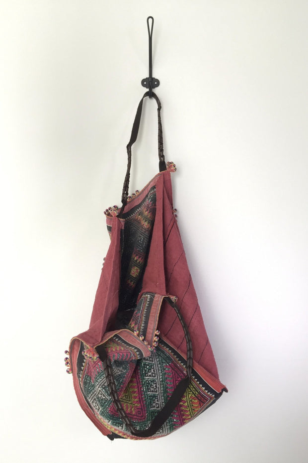 TRIBAL SHOULDER HOBO BAG ISHA - sustainably made MOMO NEW YORK sustainable clothing, samplesale1022 slow fashion