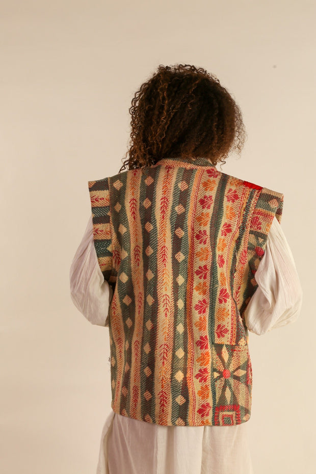 VEST WANISSA KANTHA VINTAGE QUILT - sustainably made MOMO NEW YORK sustainable clothing, slow fashion