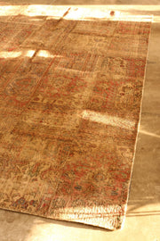 VINTAGE PATCHWORK CARPET 2.92 x 1.92 m - sustainably made MOMO NEW YORK sustainable clothing, rug slow fashion