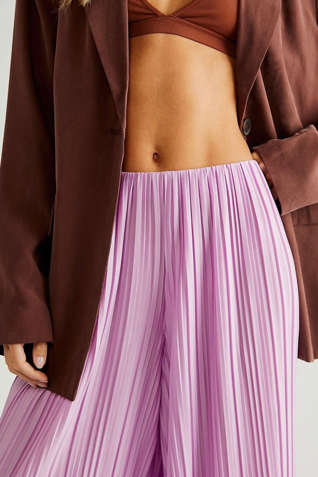 WINONA PLEATED FLARE PANTS X FREE PEOPLE - sustainably made MOMO NEW YORK sustainable clothing, pants slow fashion